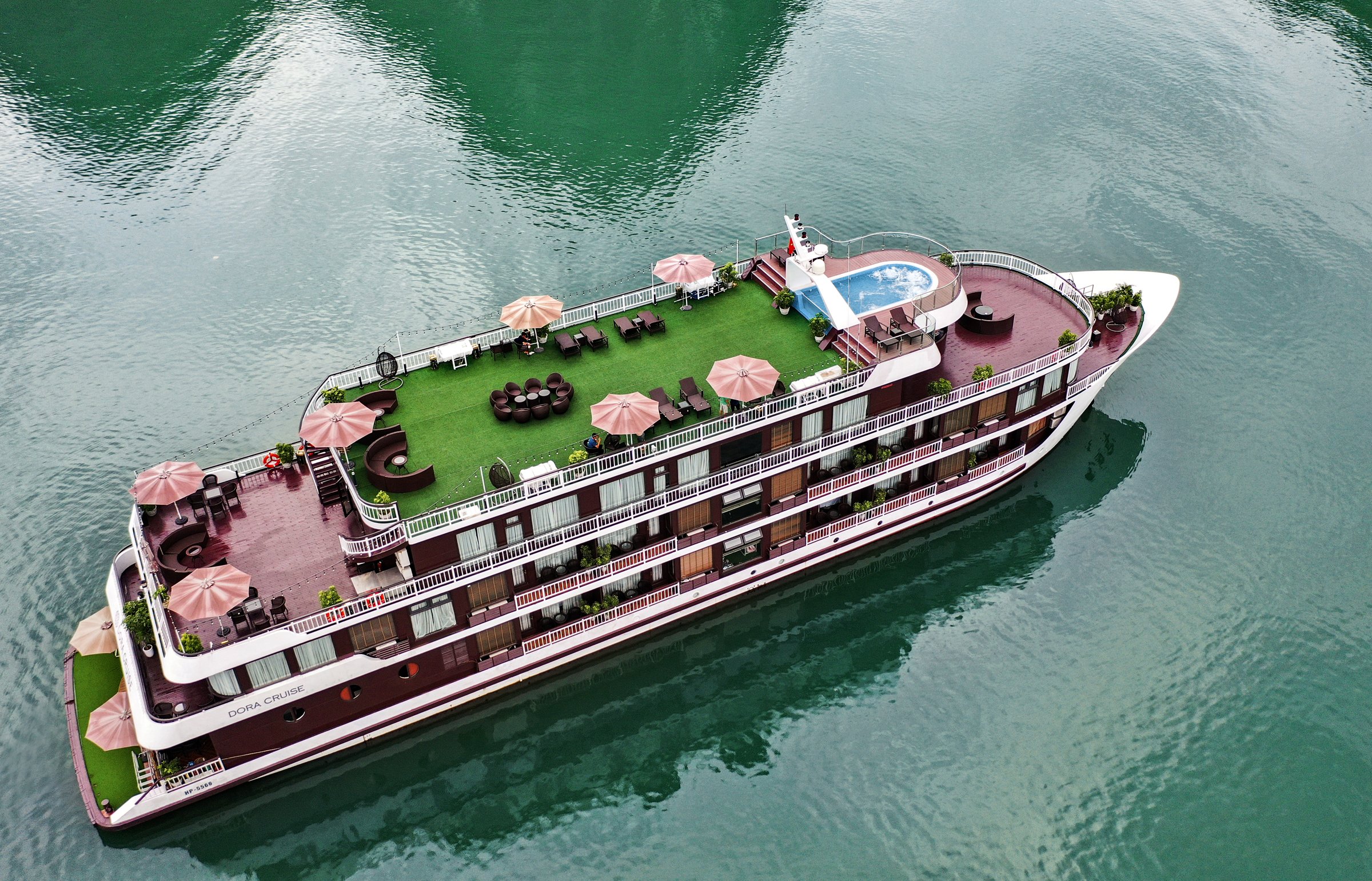 Chào mừng đến Amour Cruise